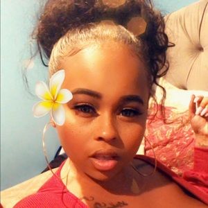 Meet your Posher, Jasmyn